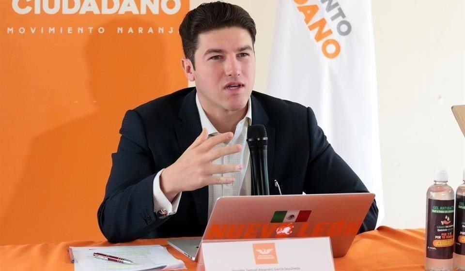 Samuel García se registra como precandidato presidencial.