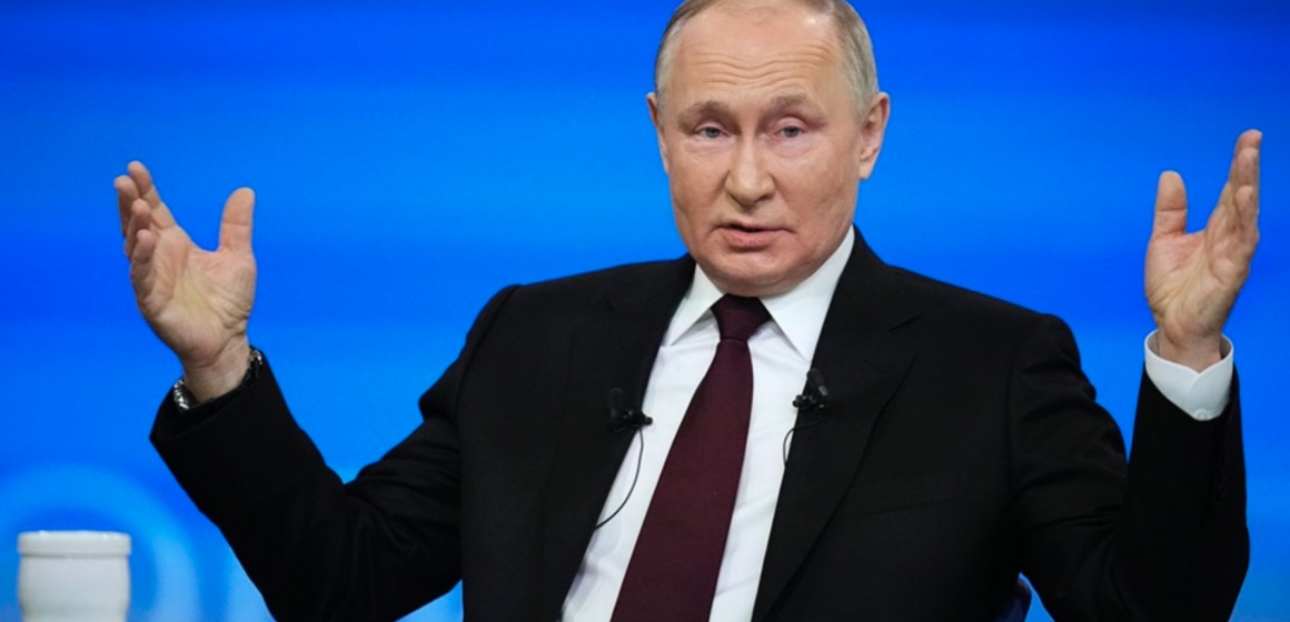 Putin rechaza una pronta paz con Ucrania en su primera rueda de prensa de la guerra
