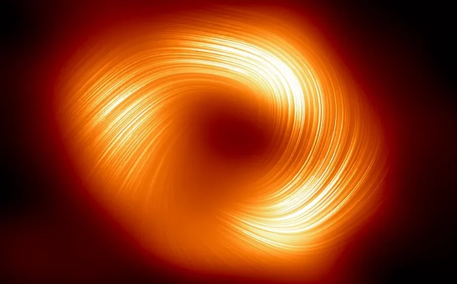 Nueva imagen del agujero negro de la Vía Láctea, revela la existencia de potentes campos magnéticos