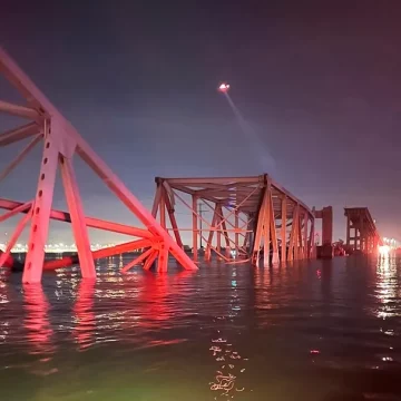 Un choque en Cantón (China): el antecedente más cercano del accidente en el puente de Baltimore