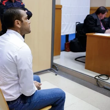 La Audiencia de Barcelona ordena la libertad de Dani Alves tras depositar la fianza de un millón