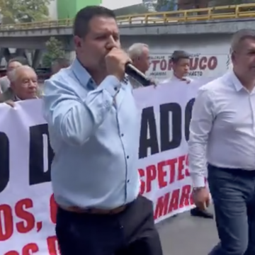 Morenistas de Edomex acusan “dedazos” en definición de candidatos; exigen a Mario Delgado respetar acuerdos