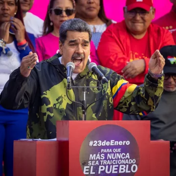 La Justicia argentina ordena investigar “presuntos crímenes” de Nicolás Maduro en Venezuela
