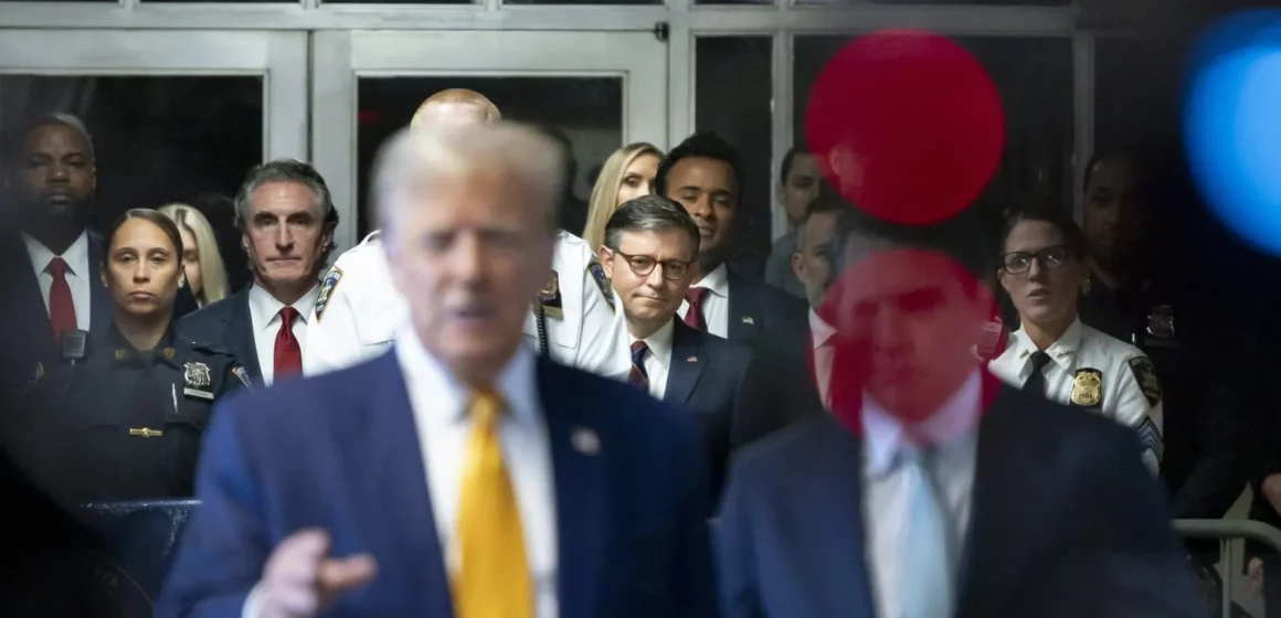 El juicio de Trump en Nueva York, un desfile republicano de lealtad al líder