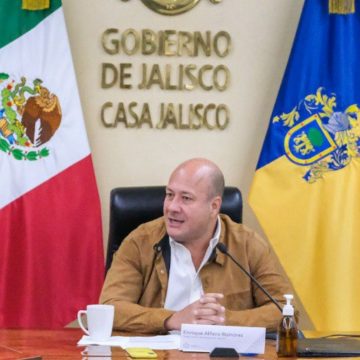Enrique Alfaro acusa daños al sistema eléctrico de bombas de agua de Chapala
