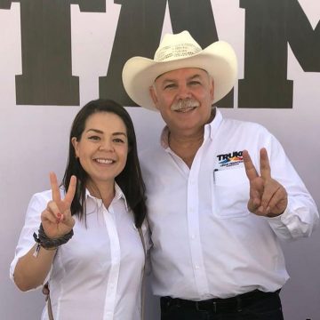INE aprueba candidatura de César Verástegui “El Truko” en sustitución de García Cabeza de Vaca