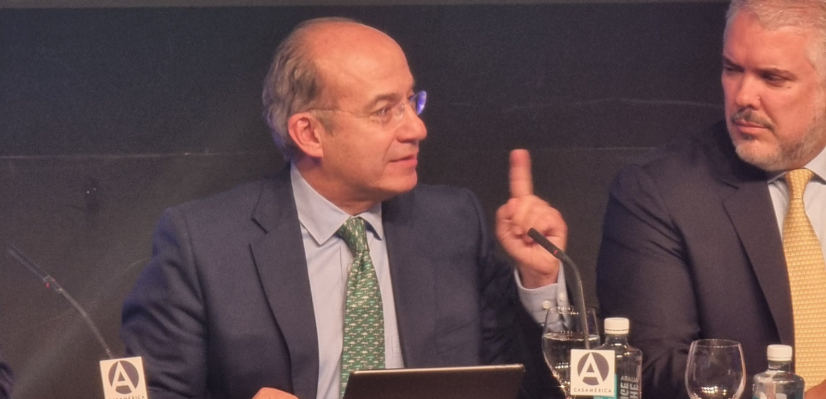 Calderón critica la reforma judicial de AMLO en el XVII Foro Atlántico desde España