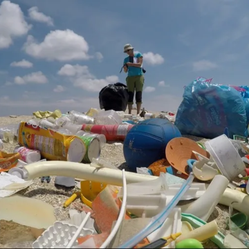 Trazan el mapa más completo de la basura que inunda el Mediterráneo