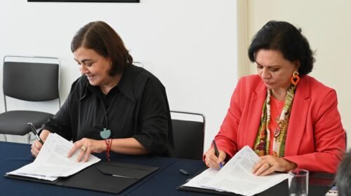 22871-GAL-inbal_y_centros_de_integraciOn_juvenil_firman_convenio_para_fomentar_el_bienestar_emocional_de_las_juventudes_4