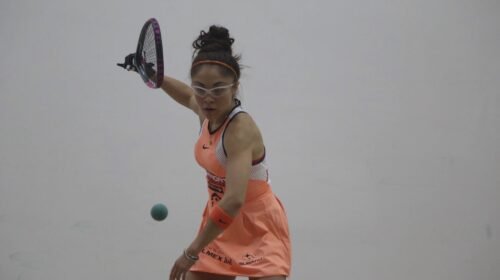VERACRUZ, VERACRUZ, 11JUNIO2016.- La raquetbolista mexicana numero 1 a nivel mundial Paola Longoria consiguió su título 72 ante la canadiense Frederique Lamber en la final del Tour Rosa Mexicano que se efectuó en el Centro de Raqueta del polideportivo Leyes de Reforma. 
FOTO: ILSE HUESCA /CUARTOSCURO.COM