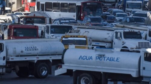 Brugada llama a la legalidad tras impacto por medidas contra venta ilegal de agua