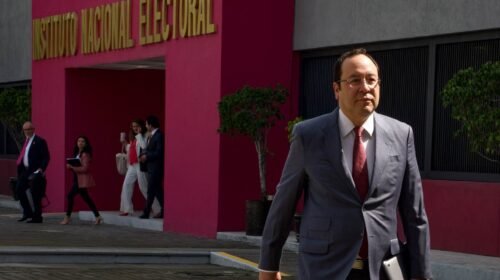 Sesión extraordinaria INE-12