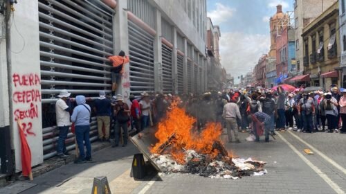 CNTE INCENDIO PROTESTAS MAESTROS