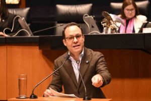 Clemente Castañeda reafirma oposición de MC a la reforma energética en México