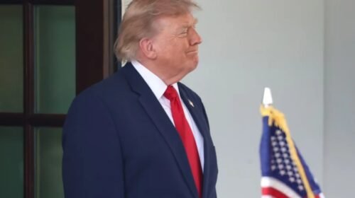 Donald Trump EU CONVERSACIONES IRAN