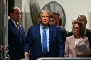 EA4087-USA-TRUMP-TRIAL