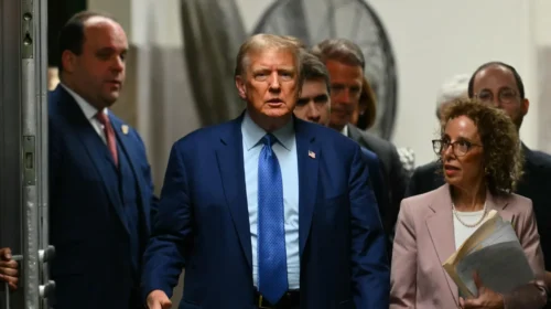 EA4087-USA-TRUMP-TRIAL