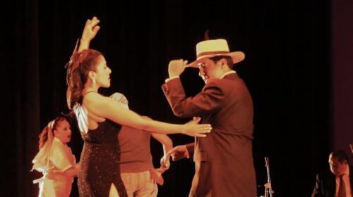 El Zócalo capitalino se alista para el Gran Baile de Danzón