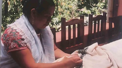 Exposición - Madre Tierra - reconoce la lucha y legado de mujeres masehuales en Nuevo León