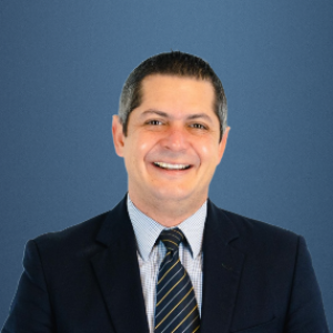 Manuel Alejandro Flores-fotor-bg-remover-20250128141122