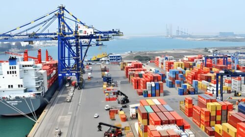 Reforma aduanera avanza en el Senado y regresa a Diputados para revisión