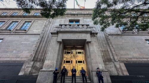 CIUDAD DE MÉXICO, 19AGOSTO2025.- Está mañana Norma Lucía Piña Hernández, la primera mujer en presidir la Suprema Corte de Justicia de la Nación (SCJN) encabeza la última sesión en el máximo tribunal. en la imagen fachada de la SCJN.
FOTO: ANDREA MURCIA /CUARTOSCURO.COM