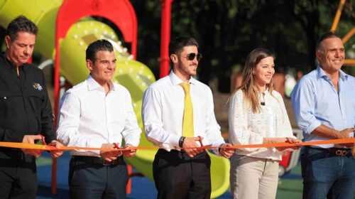 Samuel García abre nueva área infantil gratuita en Monterrey