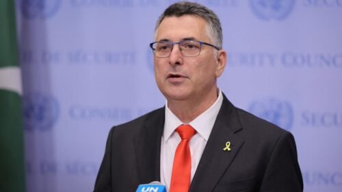 UHUzG3lG