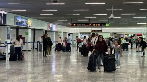 aeropuerto-internacional-guadalajara-cerrado-neblina