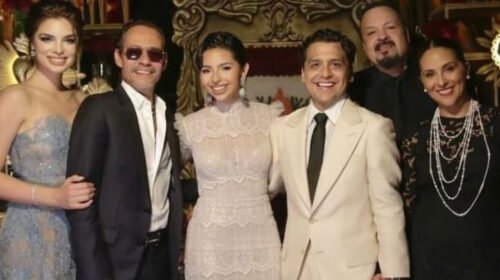 angela aguilar nodal boda vestido novia