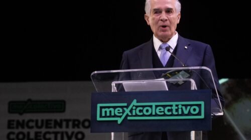 Diego Valadés Ríos durante la presentación de la plataforma ciudadana Méxicolectivo.