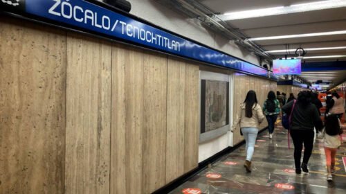 estacion metro zocalo cerrada