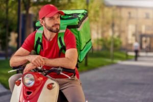 ley uber implementaciones repartidores prestaciones laborales