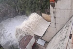 presa desfogue guanajuato allende inundaciones