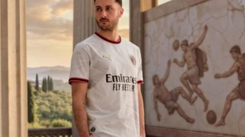 santiago gimenez ac milan italia delantero mexicano