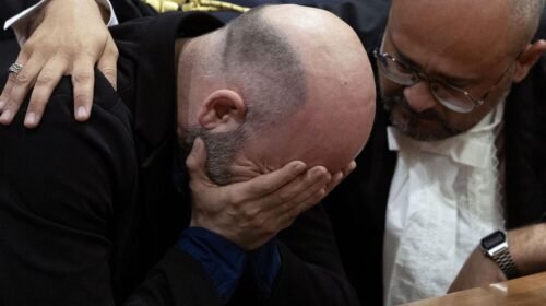 Sentenza in Corte di Appello per il processo che vede imputato  Francesco Bidognetti ed il suo avvocato Michele Santonastaso di minacce al giornalista  Roberto Saviano— Roma—Italia — Lunedì14 Luglio 2025 - Cronaca - (foto di Cecilia Fabiano/ LaPresse) 

The Court of Appeal has issued a ruling in the trial against Francesco Bidognetti and his lawyer Michele Santonastaso for threatening journalist Roberto Saviano. — Rome—Italy — Monday  , July 14, 2025 - News - (photo by Cecilia Fabiano/LaPresse)