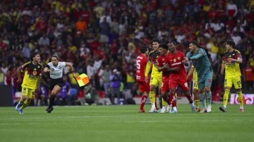 toluca america liga mx partido bronca videos