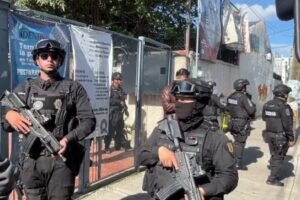 toma rehenes gimnasio escuela ipn secuestrador abatido