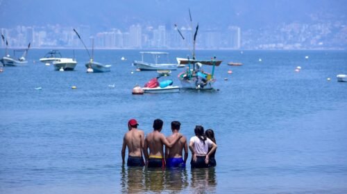 Playa Manzanillo Acapulco-1