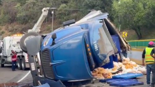 volcacura trailer mexico cuernavaca la pera transito afectaciones viales