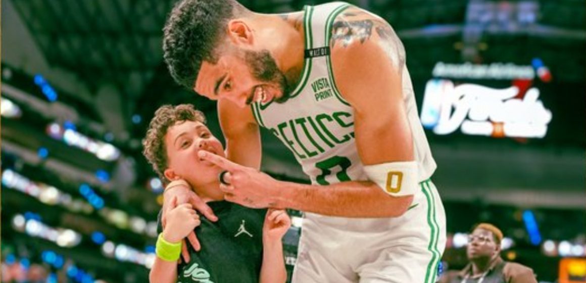 Boston Celtics se adelanta 3-0 en la final de NBA y acaricia el anillo del campeonato