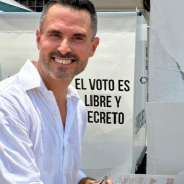 Vota Polo Deschamps y prevé jornada electoral histórica en Veracruz